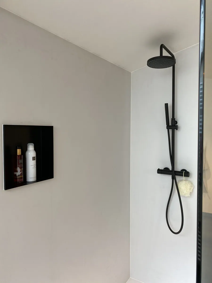 Paradijs 1.0 — interior